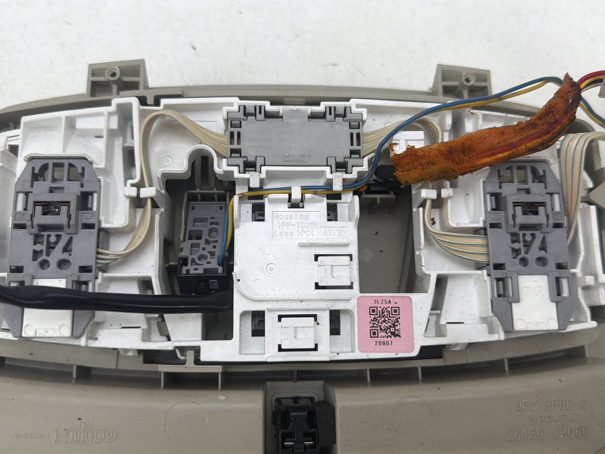 2008-2013 Infiniti G37 Front Overhead Dome Light 26430-JK060 OEM