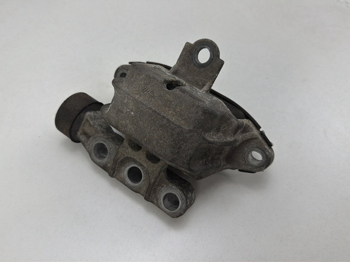 2012-2020 Chevrolet Sonic RS Front Right Passenger Side Engine Motor Mount OEM