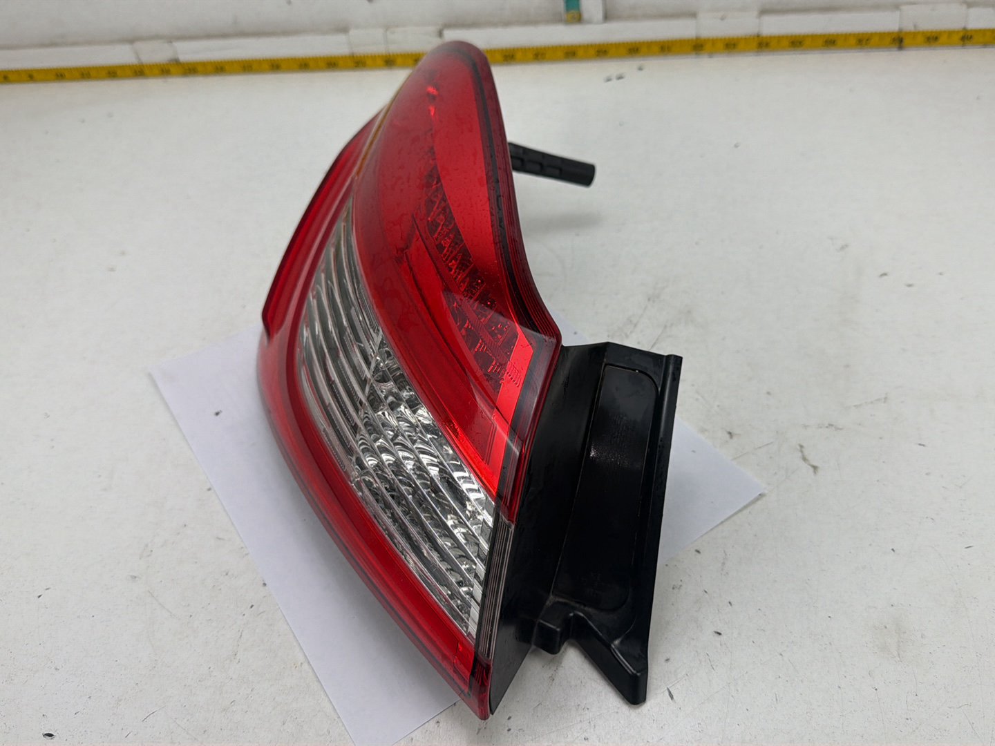 2014-2017 Maserati Ghibli Rear Left Side Outer Tail Light 06700084820 OEM