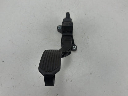 2015-2020 Toyota Sienna Front Driver Left Accelerator Gas Pedal Assembly OEM