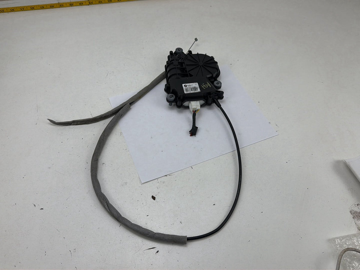 2011-2016 BMW 528i 535i Rear Trunk Tailgate Electric Lock Latch Actuator OEM