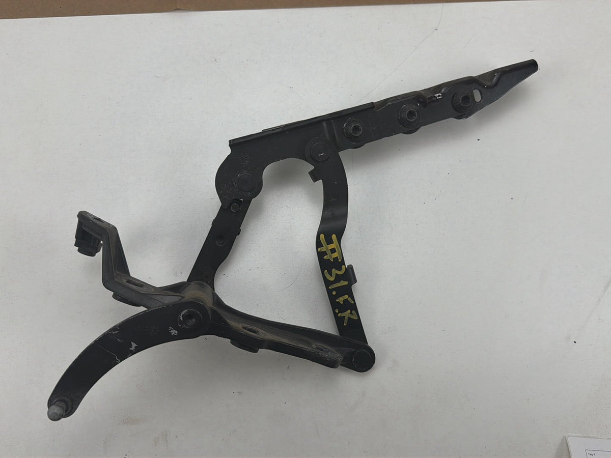 2007-2013 Mercedes-Benz S-Class 550 W221 Right Hood Hinge PN: A2218800428 OEM