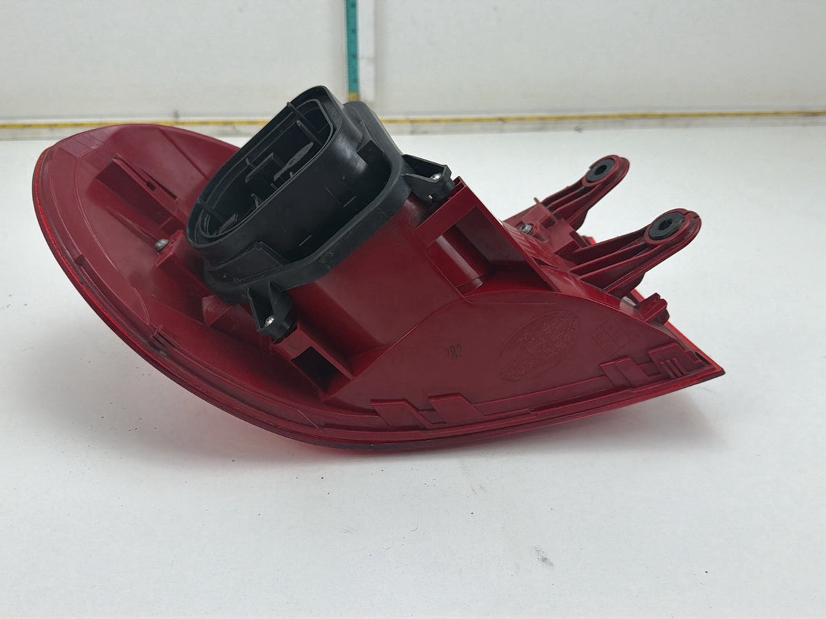 2013-2017 Volkswagen Tiguan Rear Right Passenger Side Outer Taillight OEM