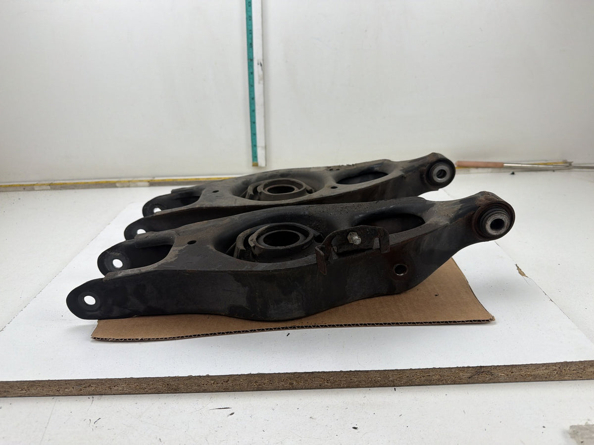 2014-2016 Maserati Quattroporte M156 Rear Lower Control Arm Set of 2 OEM