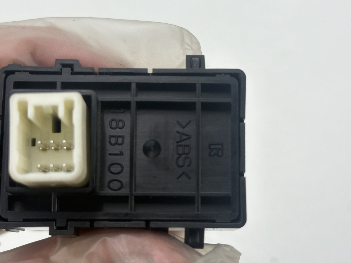 2010-2012 Lexus IS250 E20 - Liftgate Release Switch 8B100 OEM