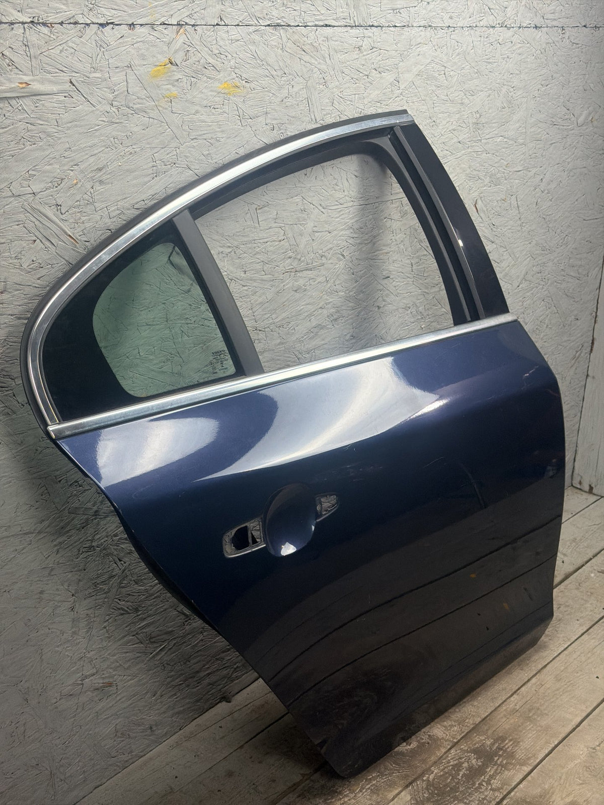 2014-2018 Volvo S60 Rear Right Passenger Side Door Shell With Quarter Glass OEM