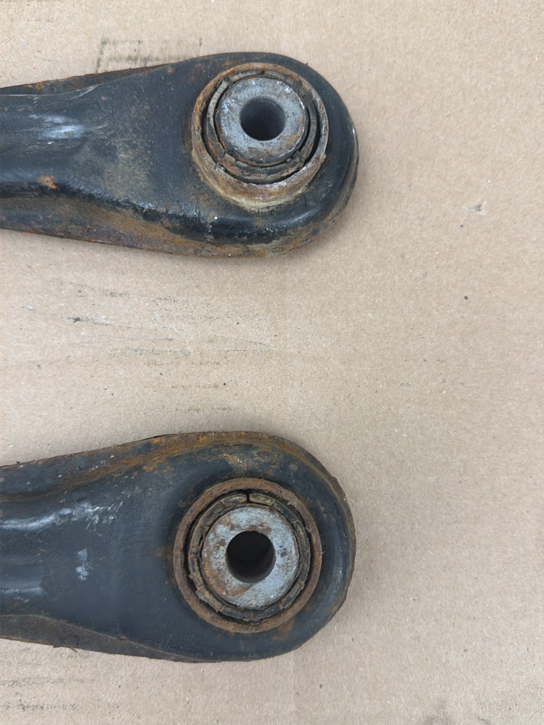 2004-2006 Porsche Cayenne Rear Left and Right Track Control Arm Set OEM