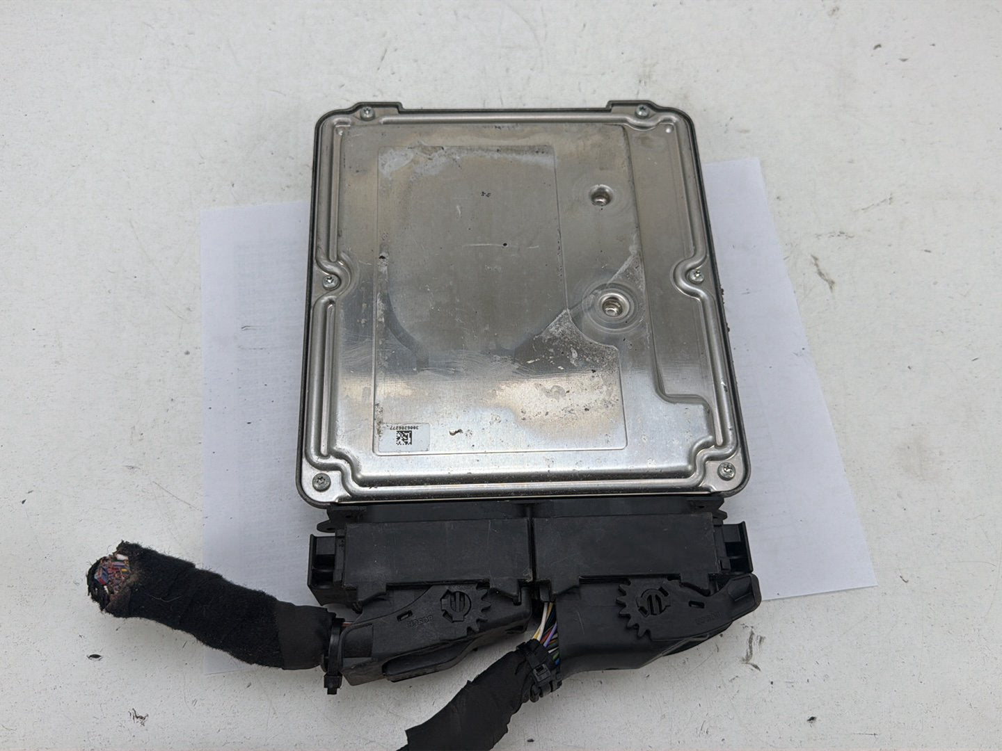 2014-2017 Maserati Ghibli Engine Computer/ ECU Control Module 670031346B OEM
