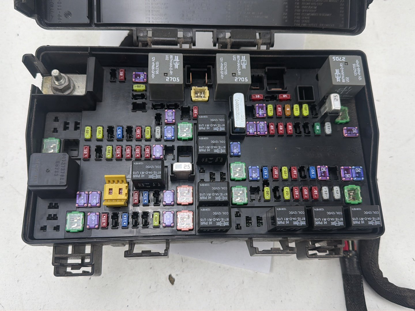 2013-2018 Ram 1500 Fuse Box Junction Block Wire Harness Connectors OEM