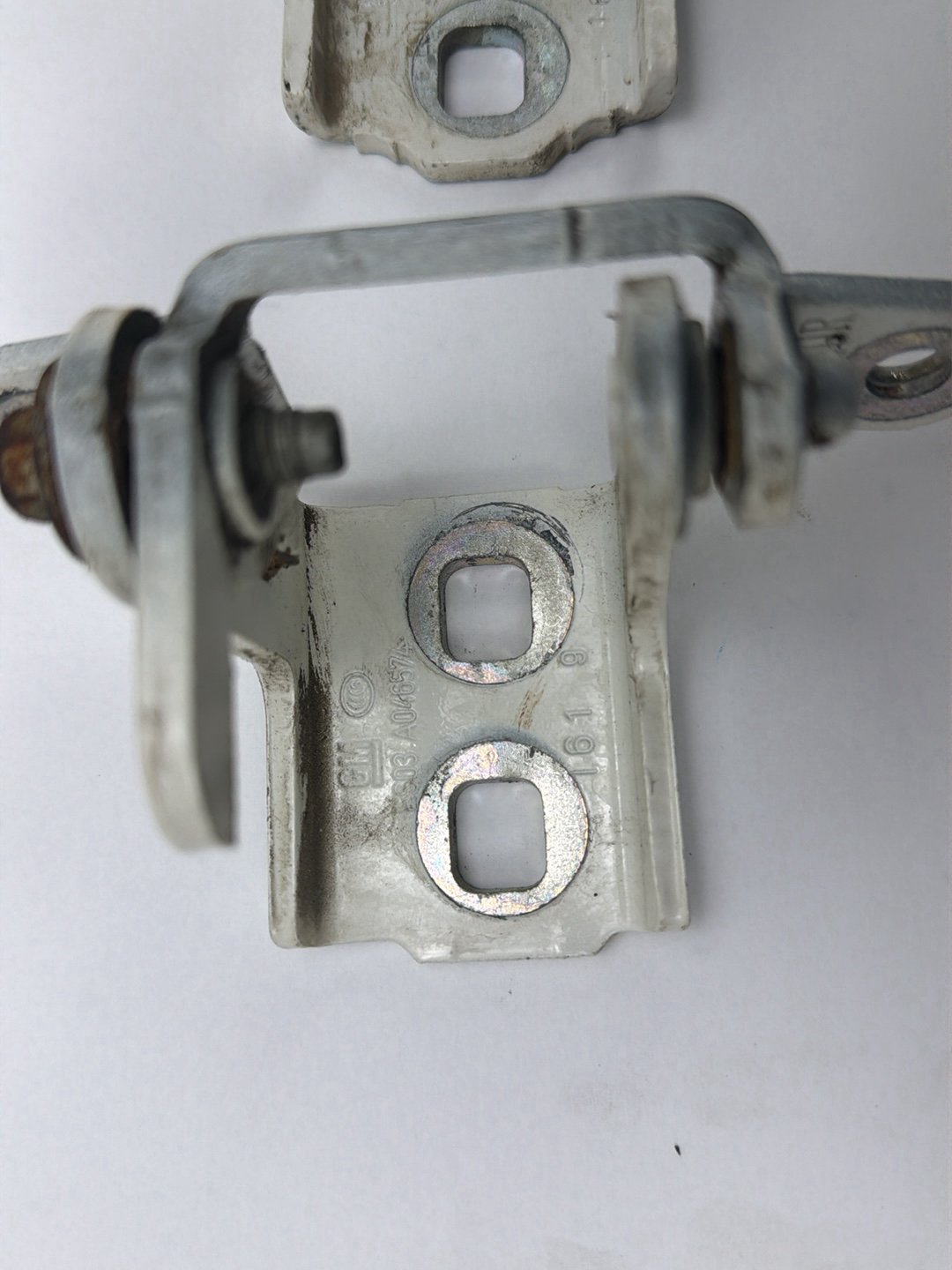 2010-2013 Buick LaCrosse Rear Right Passenger Door Hinges Upper Lower Set OEM