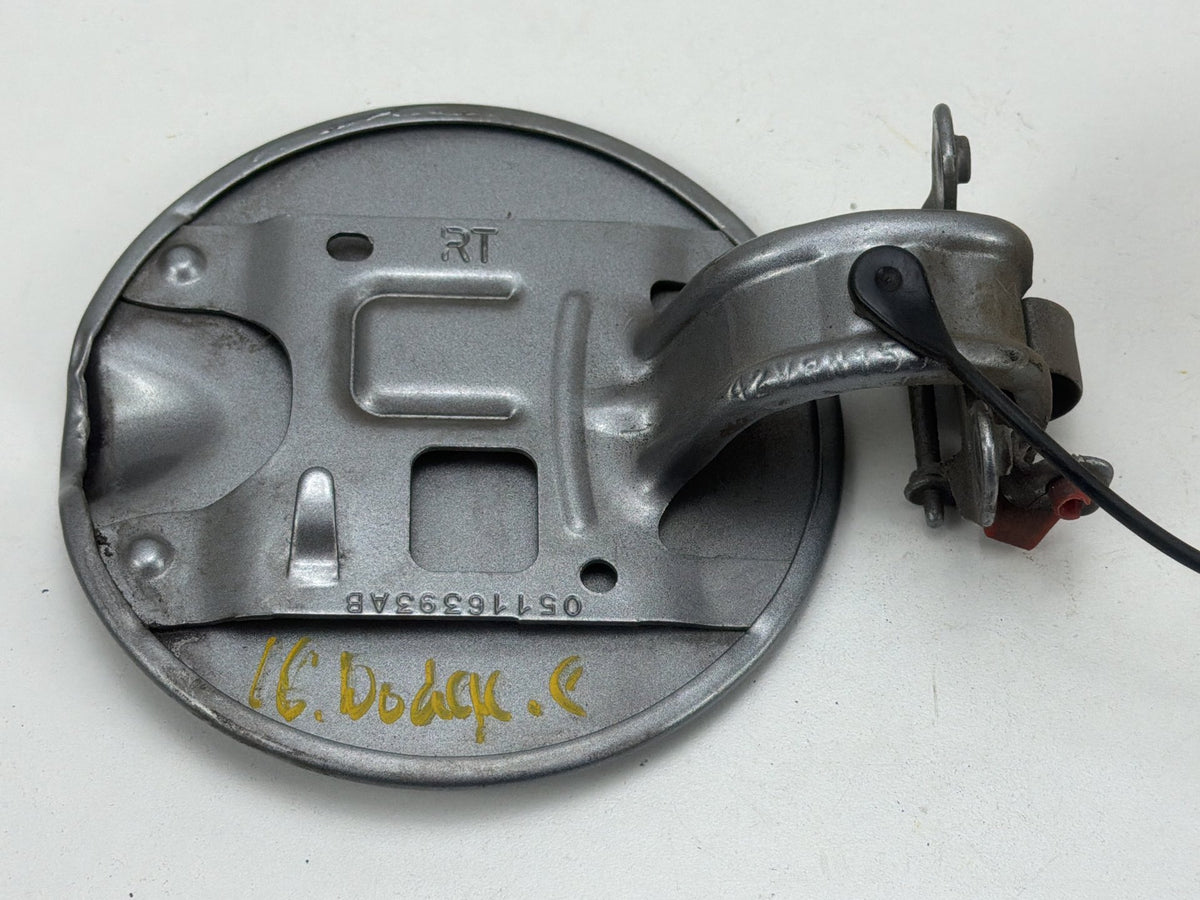 2011-2018 Dodge Grand Caravan Fuel Filler Door Gas Lid Cover With Cap OEM