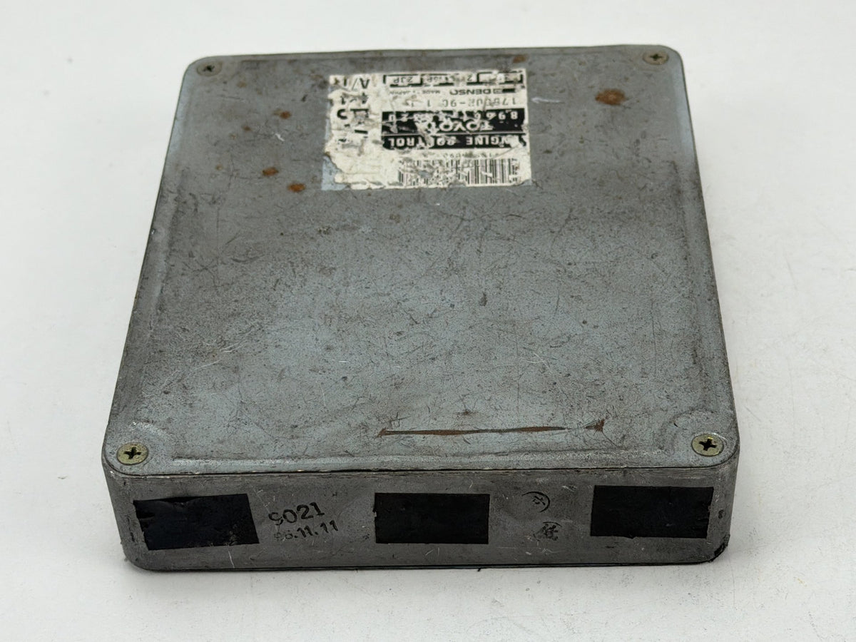 1997 Toyota 4Runner Engine Computer Control Module 89661-3D320 OEM