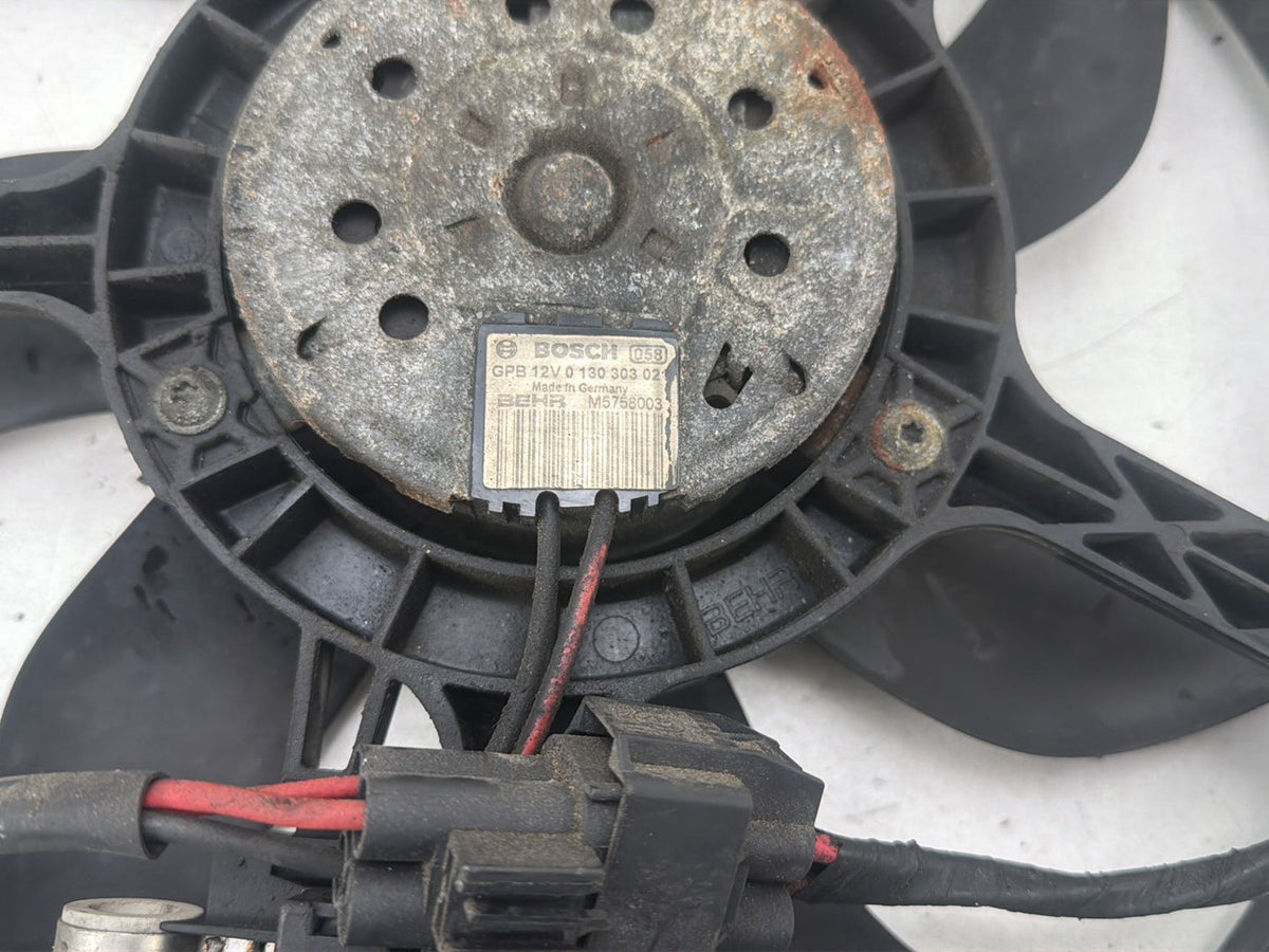 2007-2013 Mini Cooper S R56-Radiator Fan Motor Assembly M5758003,013030302 Bosch