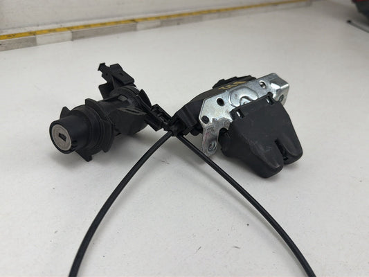 2010-2014 Mercedes-Benz E-Class-Rear Release Lock Latch Handle A2047500195 OEM