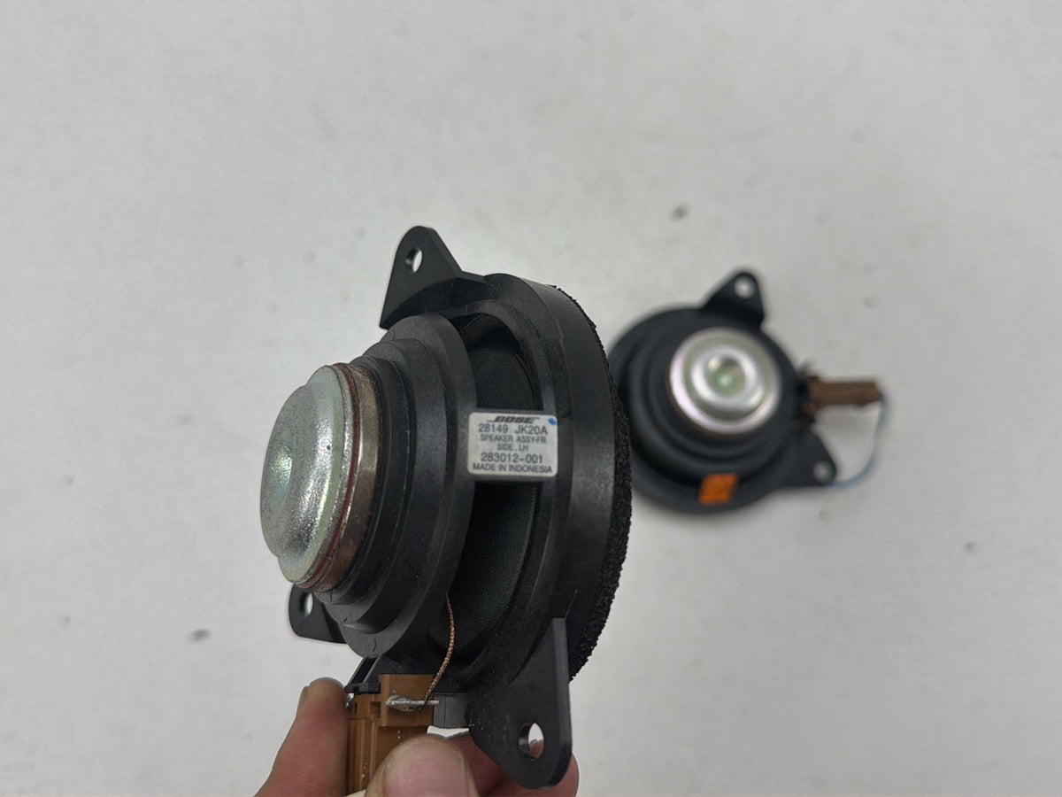 2011-2015 Infiniti G37 Front Right Door Audio Speaker Pair 283011-001 OEM