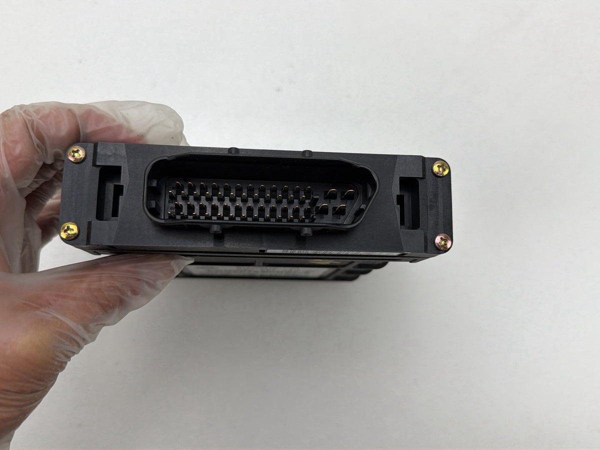 2003-2006 Porsche Cayenne Transmission ECU Control Unit Module 09D927750BK OEM