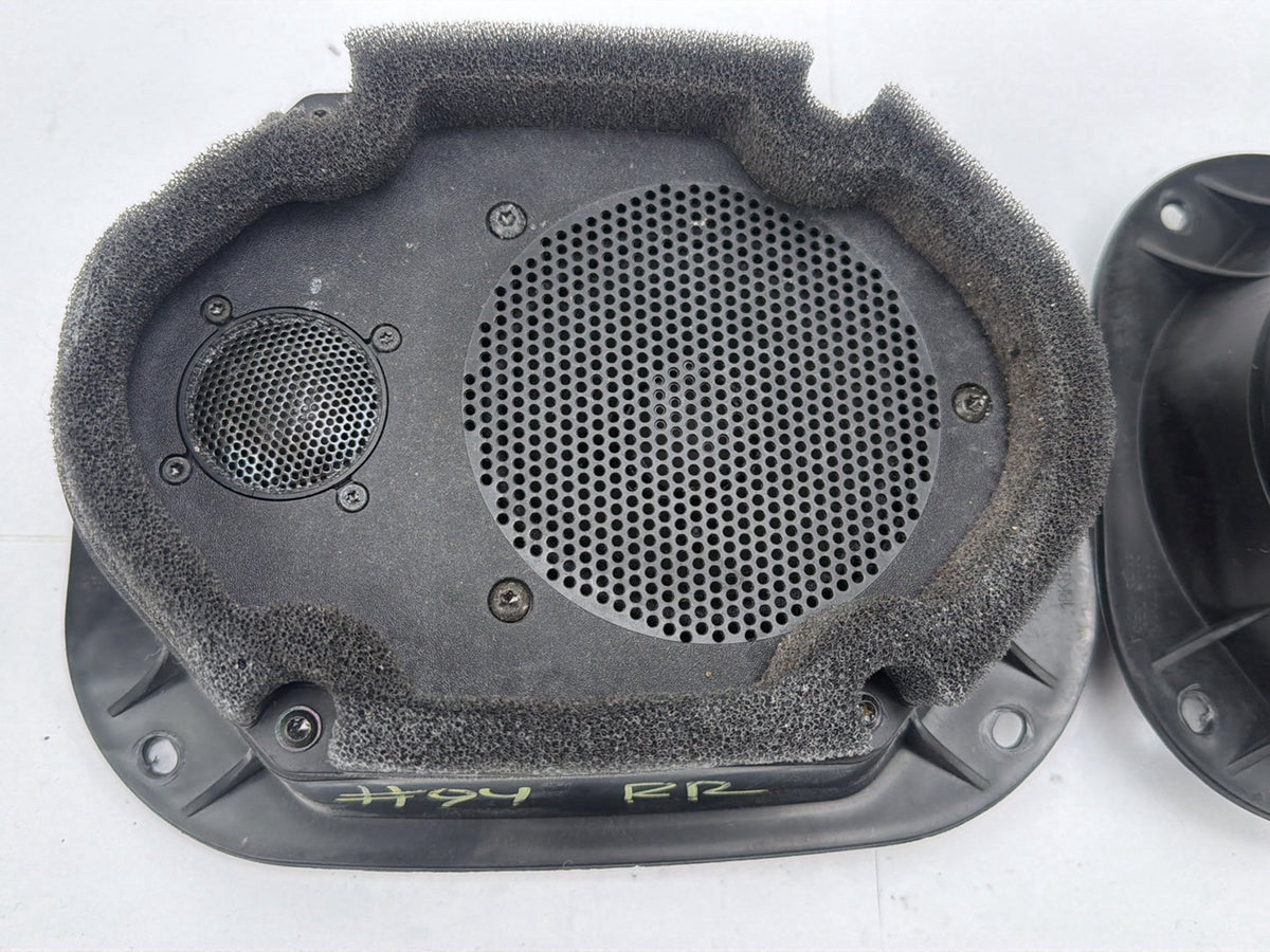 2003-2006 Lincoln Navigator Rear Left/Right Side Door Audio Speakers Pair OEM