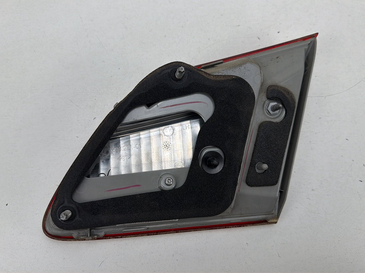 2015-2019 Nissan Sentra Rear Left Driver Side Tail Light Lamp 01246901 OEM