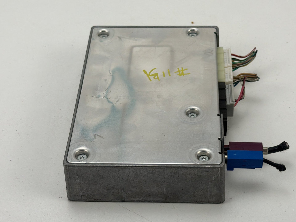 2007-2014 GMC DENALI GMT900 Telematics OnStar Communication Module Unit TCU OEM
