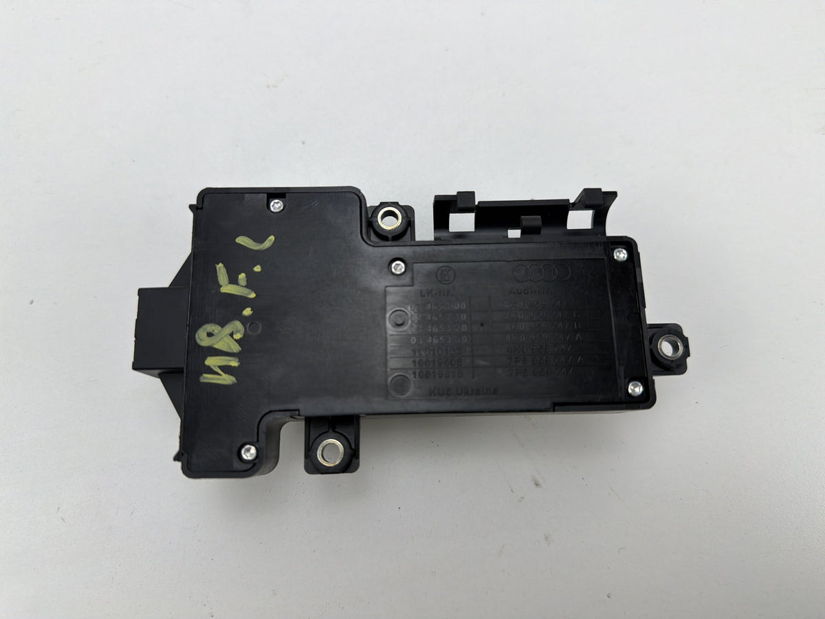2012-2018 Audi A7 Front Left Driver Side Seat Adjustment Switch 8K0 959 747 OEM