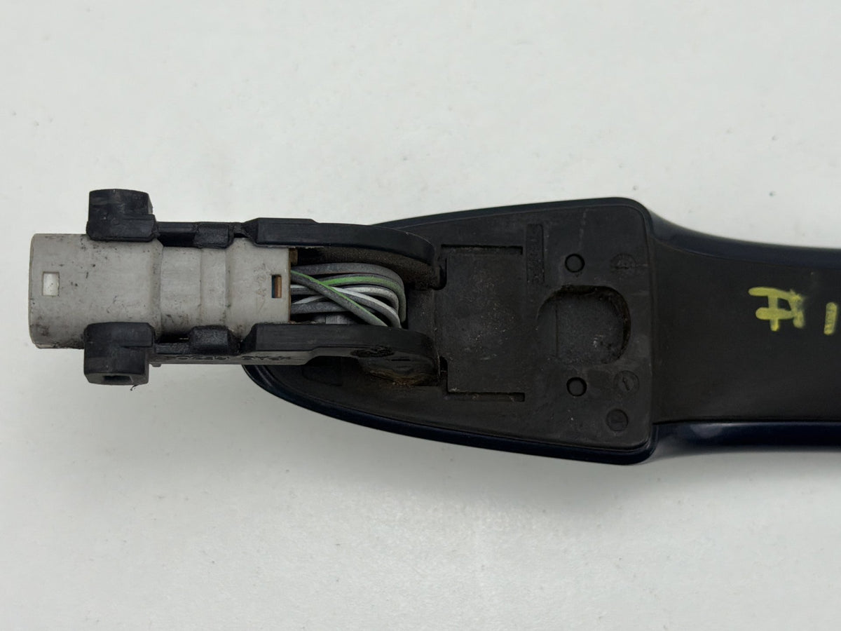 2011-2018 Volvo S60 Front Left Driver Side Exterior Door Handle Metallic OEM