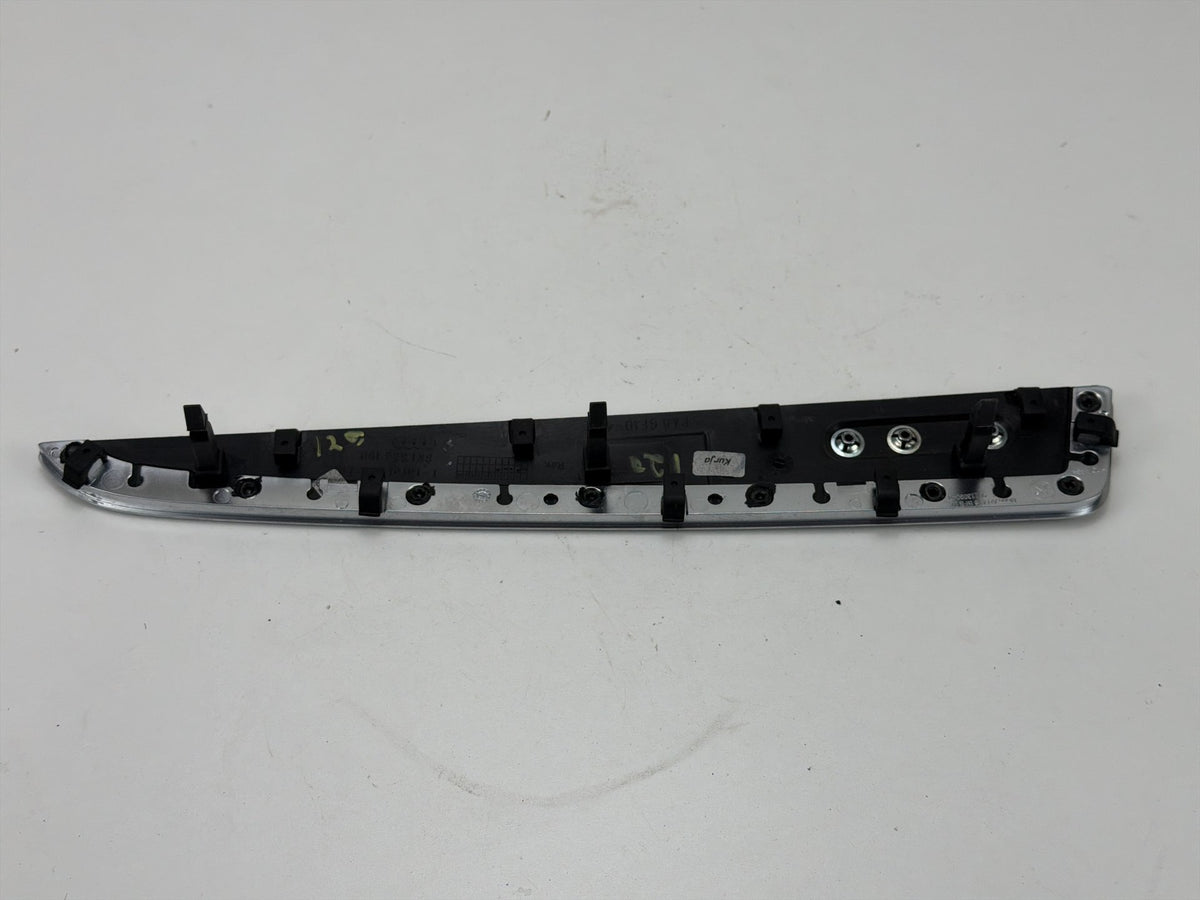 2013-2017 Audi Q5 Front Right Passenger Side Dash Trim Molding 8R1853190 OEM