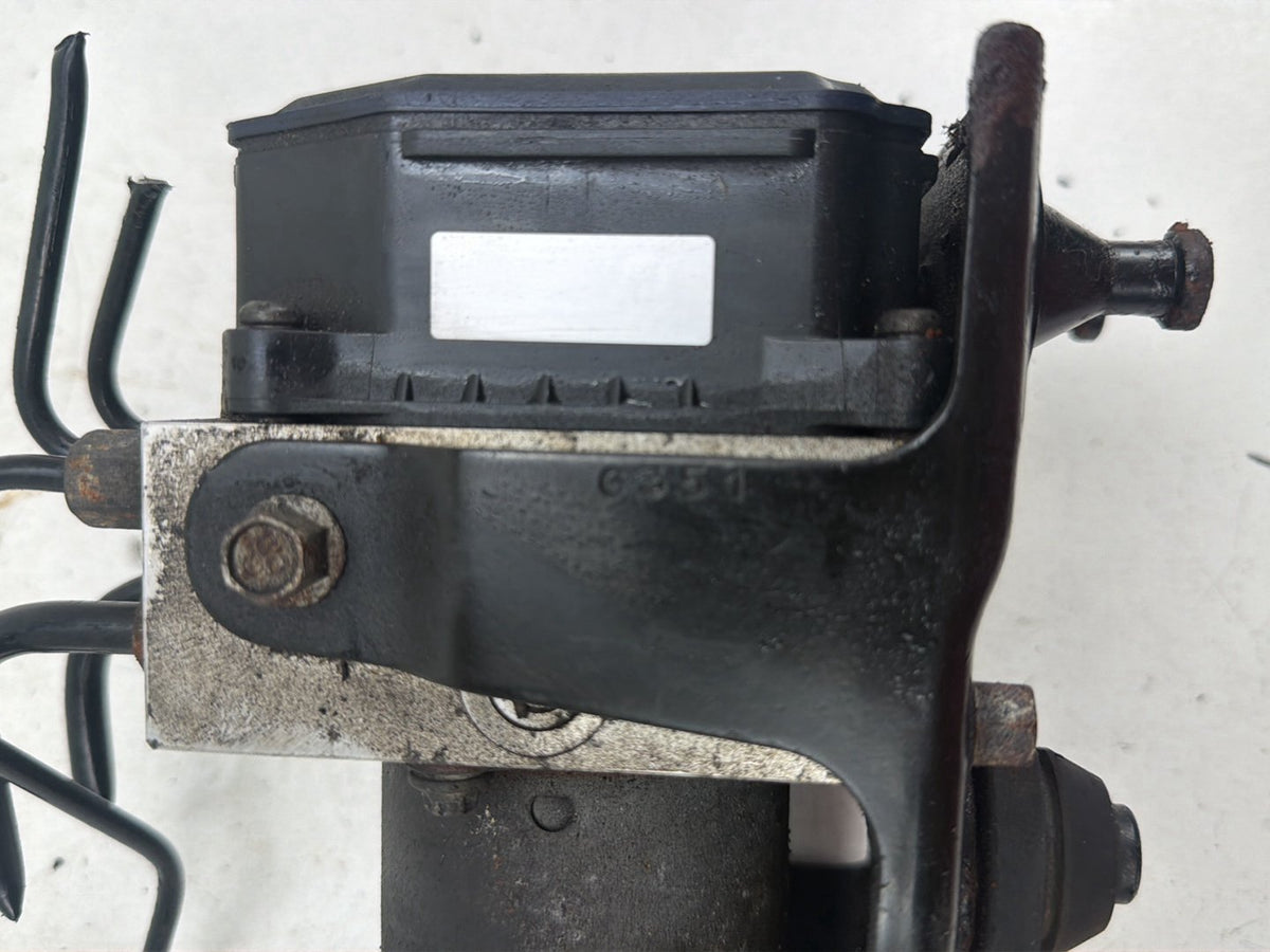 2011-2013 Dodge Durango ABS Anti-Lock Brake Pump Control Module Assembly OEM