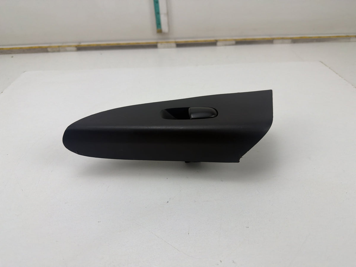 2013-2019 Nissan Sentra Right Rear Window Switch 82960-3SG0A OEM