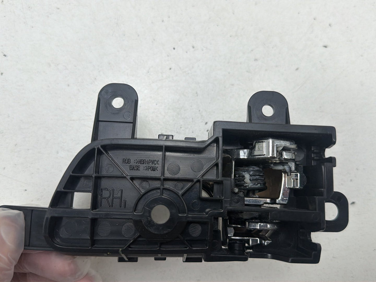 2009-2013 Infiniti G37- Rear Right Passenger Side Door Interior Door Handle OEM