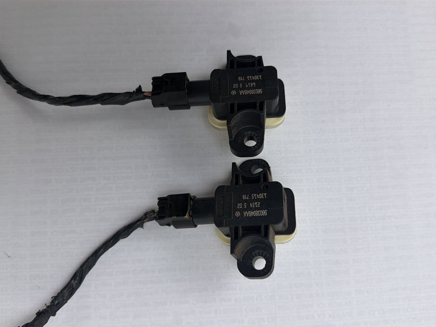 2013-2018 Ram 1500 Passive Keyless Entry Proximity Sensor Antenna 56038946AA OEM