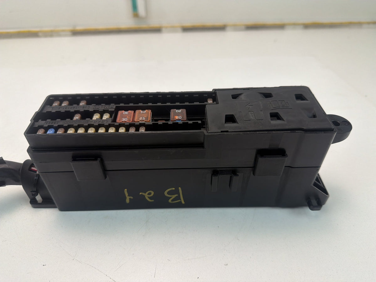 2013-2019 Ford Escape Rear Cabin Truck Fuse Box CV6T-14K131-AC OEM