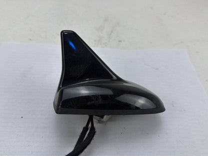 2014-2017 Maserati Ghibli Roof Mounted Shark Fin Antenna 670076131 OEM