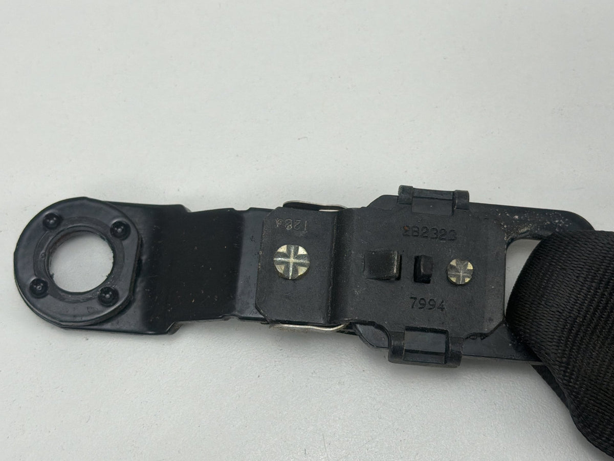 2011-2018 Volvo S60 Front Left Driver Side Seat Belt Retractor Pretensioner OEM
