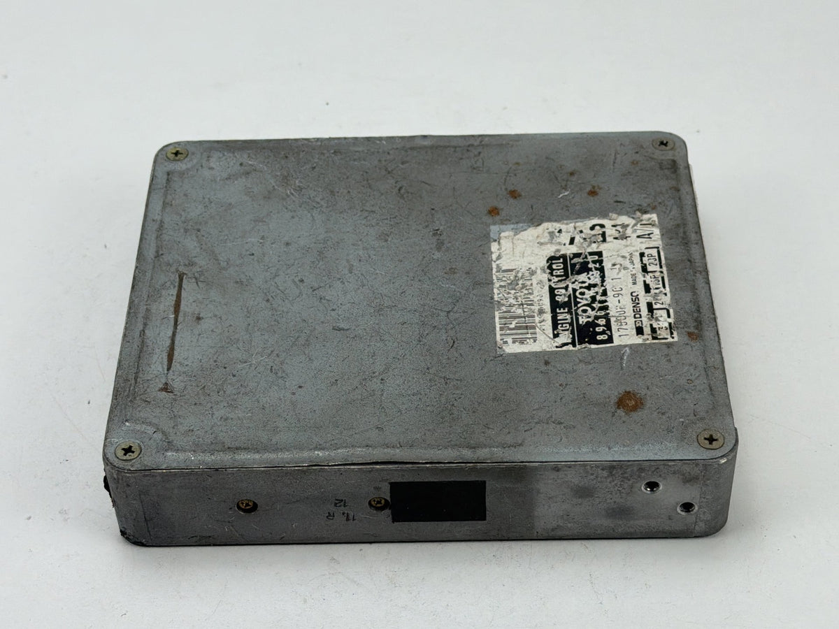 1997 Toyota 4Runner Engine Computer Control Module 89661-3D320 OEM