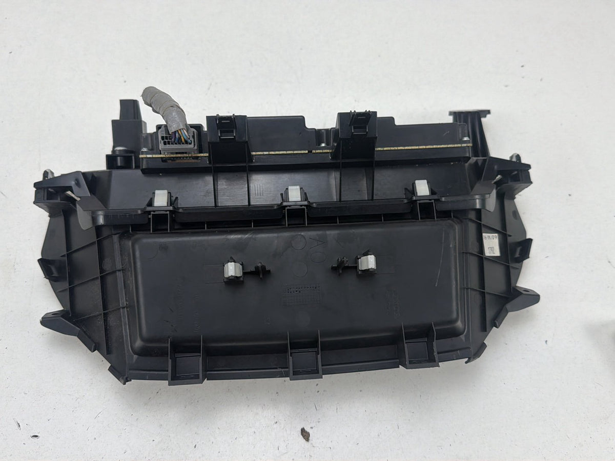 2009-2011 Honda Pilot Dash Info-GPS-TV Screen Display Screen OEM