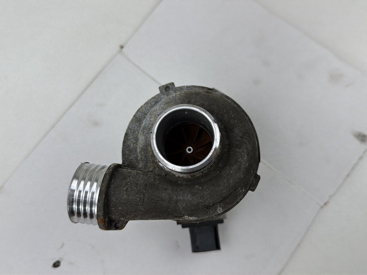 2014 BMW X1 E84 SUV Water Pump Pulley 17669711 OEM