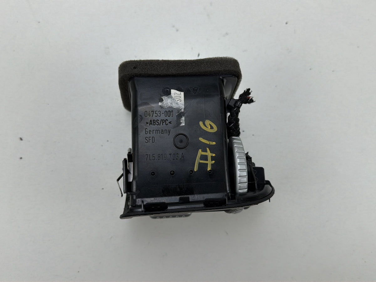 2003-2006 Porsche Cayenne Front Left Driver Side Dash Air Vent 7L5819703A OEM