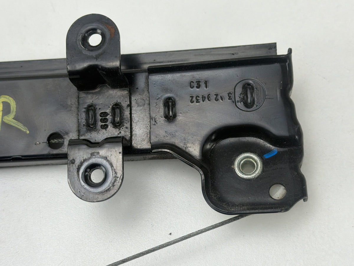 2013-2018 Nissan Altima Front Right Power Window Regulator Motor 80720-3TA4A OEM