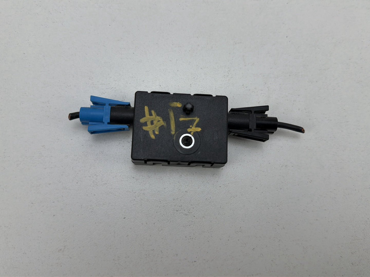 2012-2015 BMW X1 E84- Antenna Amplifier Computer Control Module 9181453-03