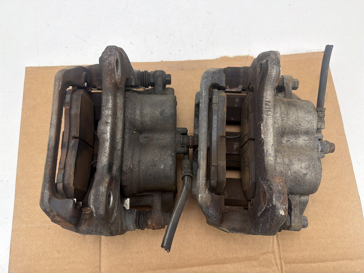2011-2017 Honda Odyssey Front Left & Right Side Brake Caliper Set of 2 OEM