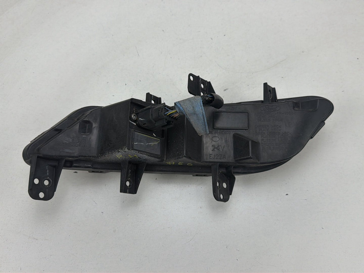 2013-2016 Lincoln MKZ Front Right Passenger Side Fog Light Lamp DP53-15A425-AB OEM
