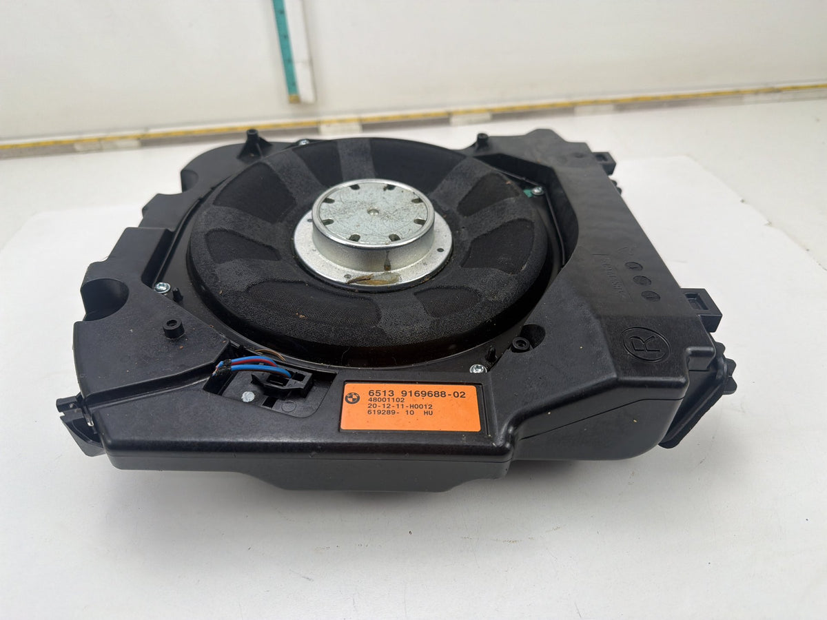 2011-2016 BMW 550i xDrive Front Right Passenger Side Subwoofer Speaker OEM