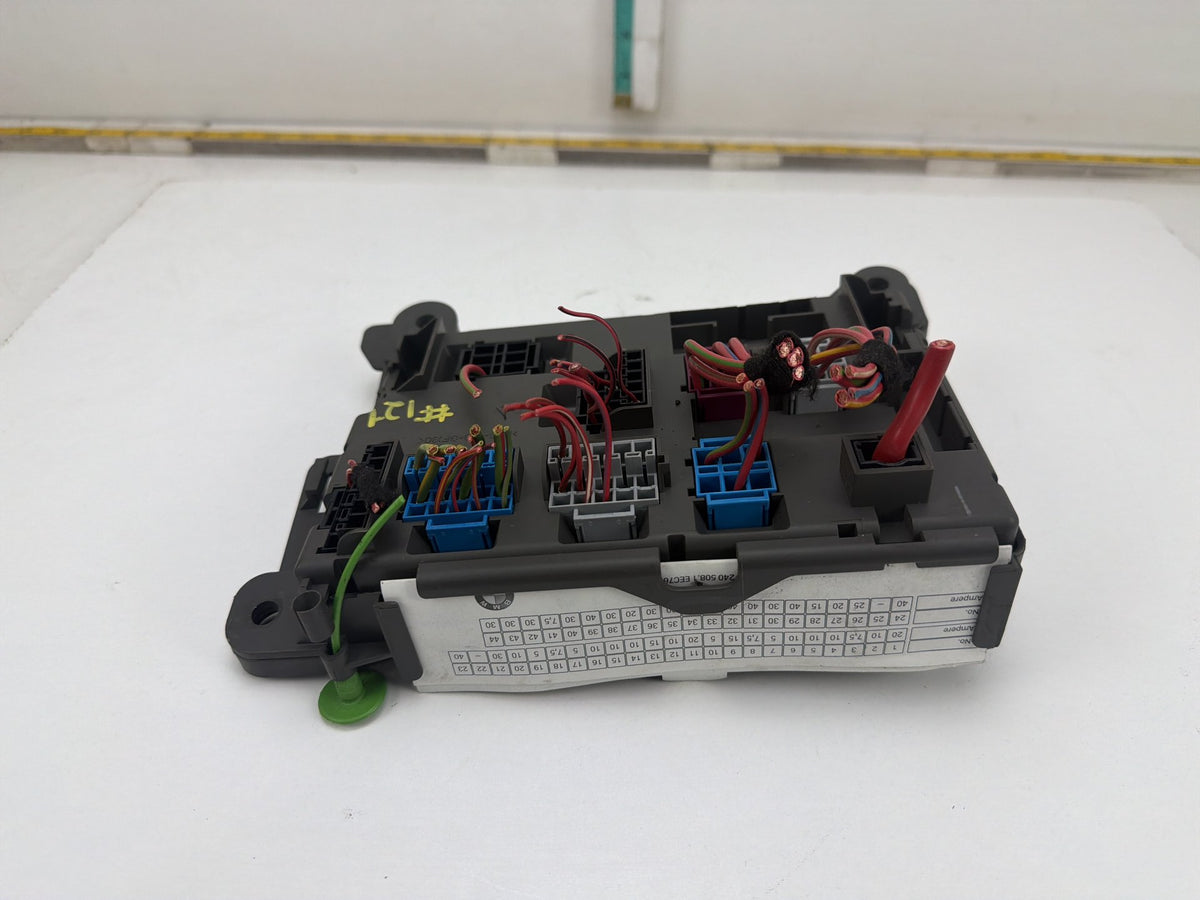 2007-2013 BMW X5 Rear Power Distribution Fuse Relay Box Module 518954021A OEM