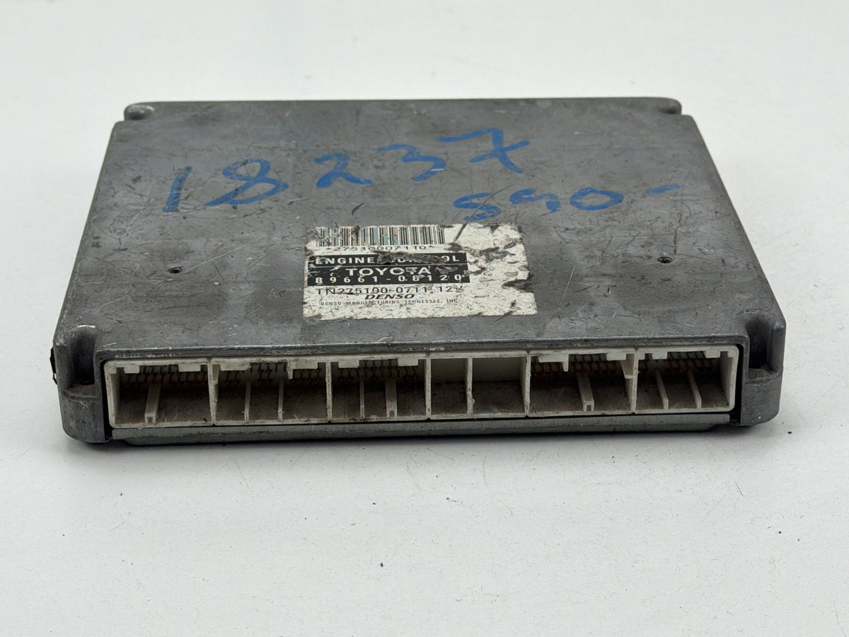 2005 Toyota Sienna Engine Computer Control Module Unit ECU 89661-08120 OEM