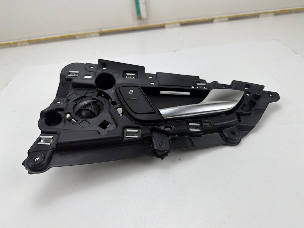 2012-2018 Audi A7 Quattro Rear Right Interior Door Handle w/ Tweeter Speaker OEM