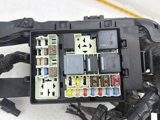 2017-2020 Jaguar F-Pace Engine Fuse Box Relay Junction Block GX73-14A076-DB OEM