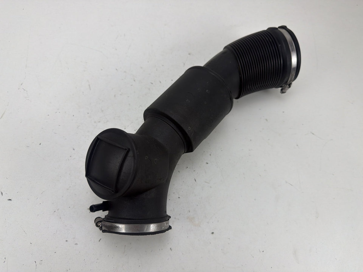 2012-2018 Audi A7 Engine Air Intake Hose Pipe 06E 129 615 H OEM