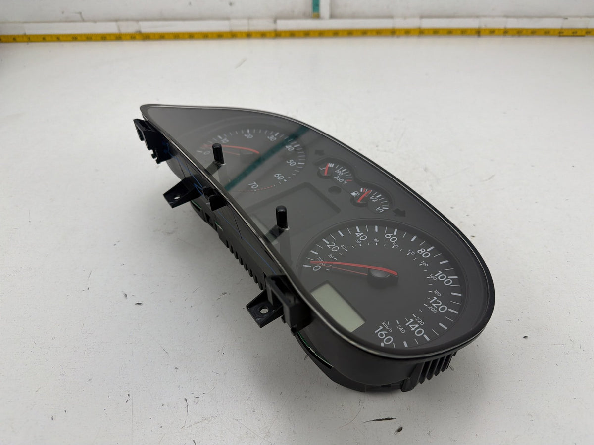 2003 Volkswagen Jetta Speedometer Instrument Cluster 1J0920906K 177K Miles OEM