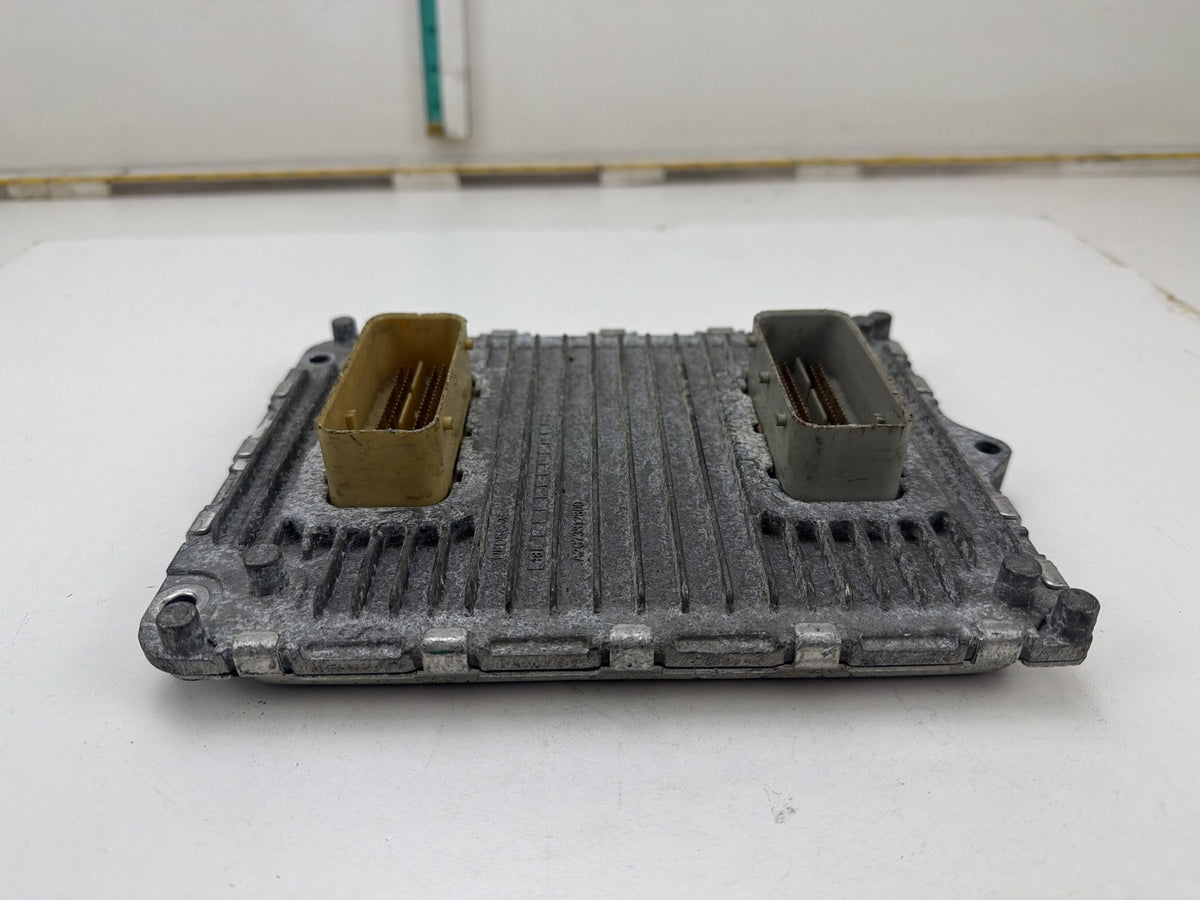 2018-2019 Chrysler 300 Engine Computer Control Module Unit ECU P68330904AA OEM