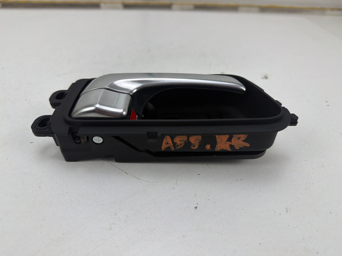 2014-2016 Kia Cadenza Rear Right Passenger Side Interior Door Handle OEM